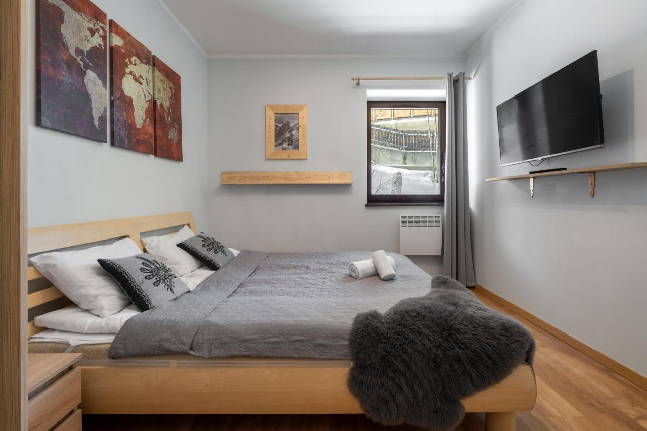 Tatraholiday - Apartament Tatrzanski Jaszczurowka ザコパネ エクステリア 写真