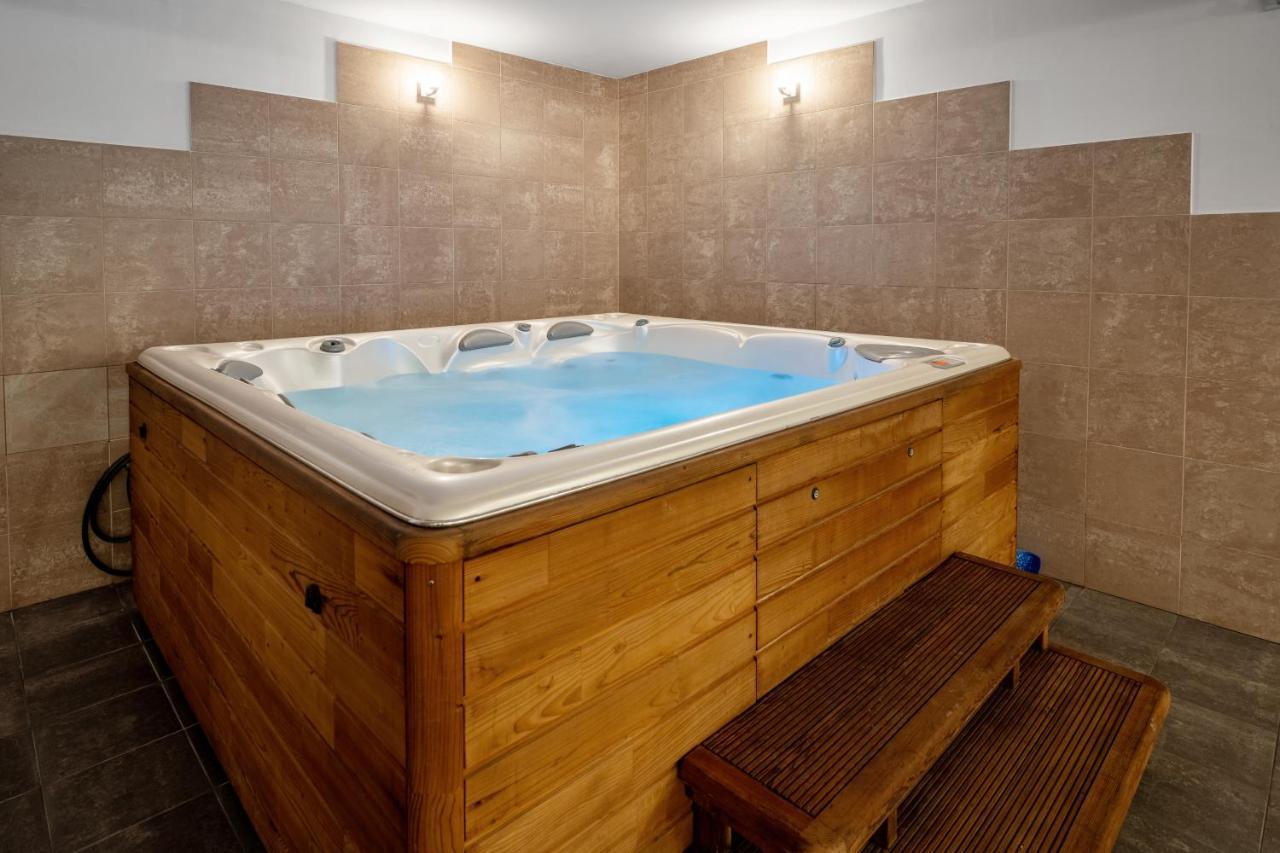 Tatraholiday - Apartament Tatrzanski Jaszczurowka ザコパネ エクステリア 写真